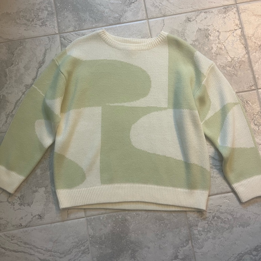 LE LIS sweater